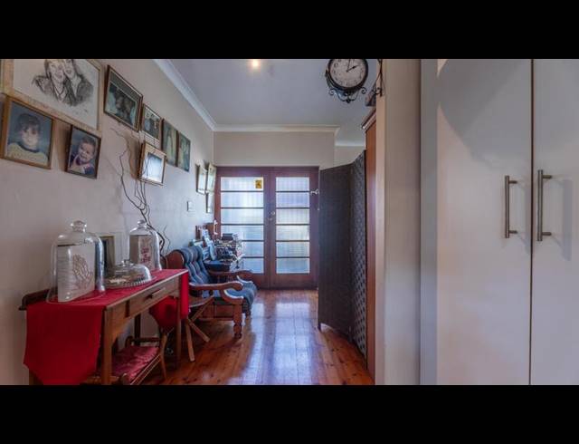 3 BEDROOM HOUSE FOR SALE IN BOSTON
